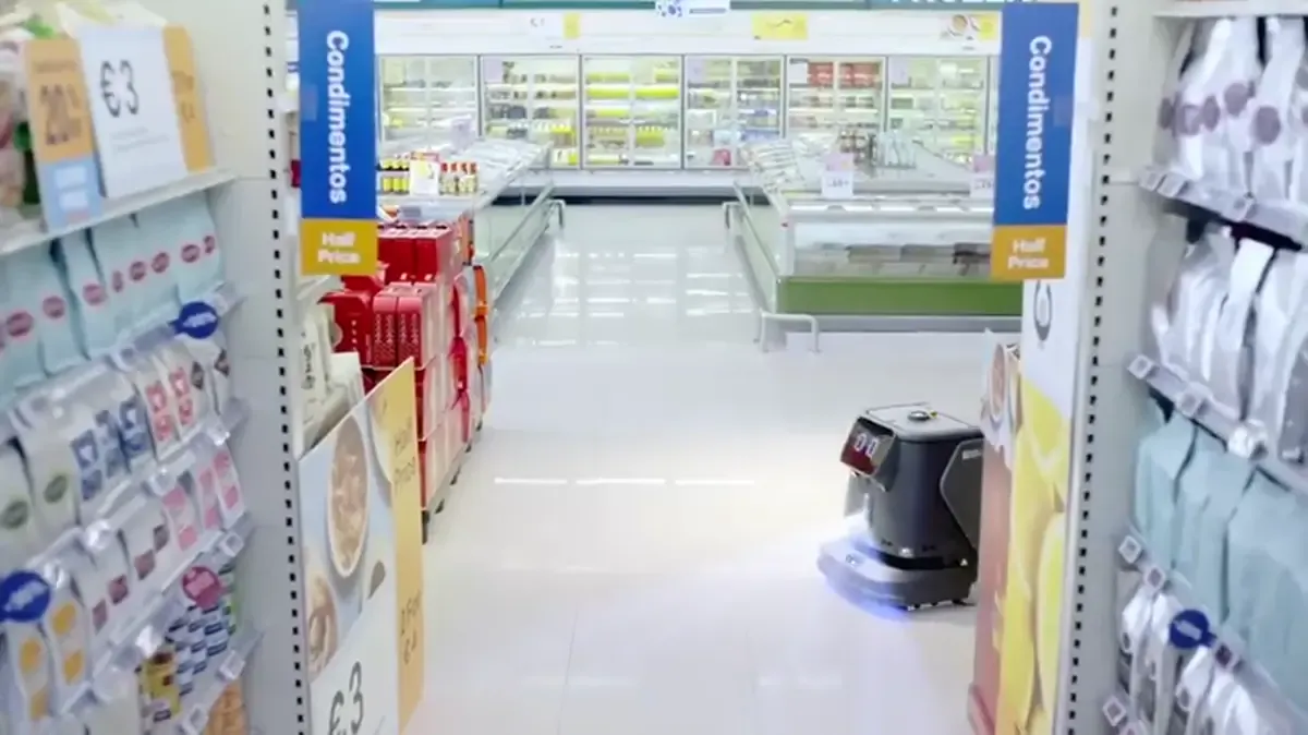 Pudu CC1 Pro — Nettoyage en supermarché